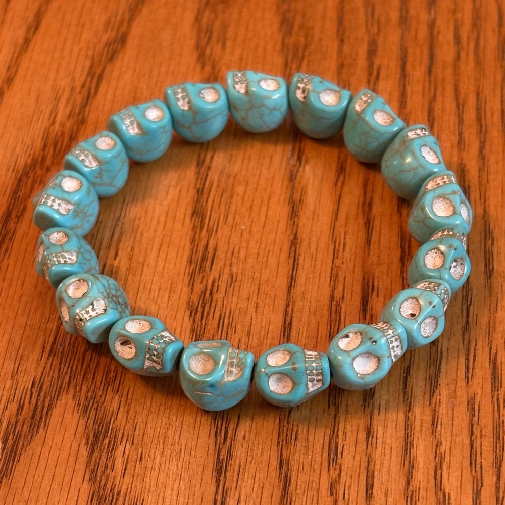 Genuine 100% NATURAL Turquoise Skull Beaded Gemstone Bracelet